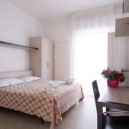 רימיני Hotel Silver מראה חיצוני תמונה