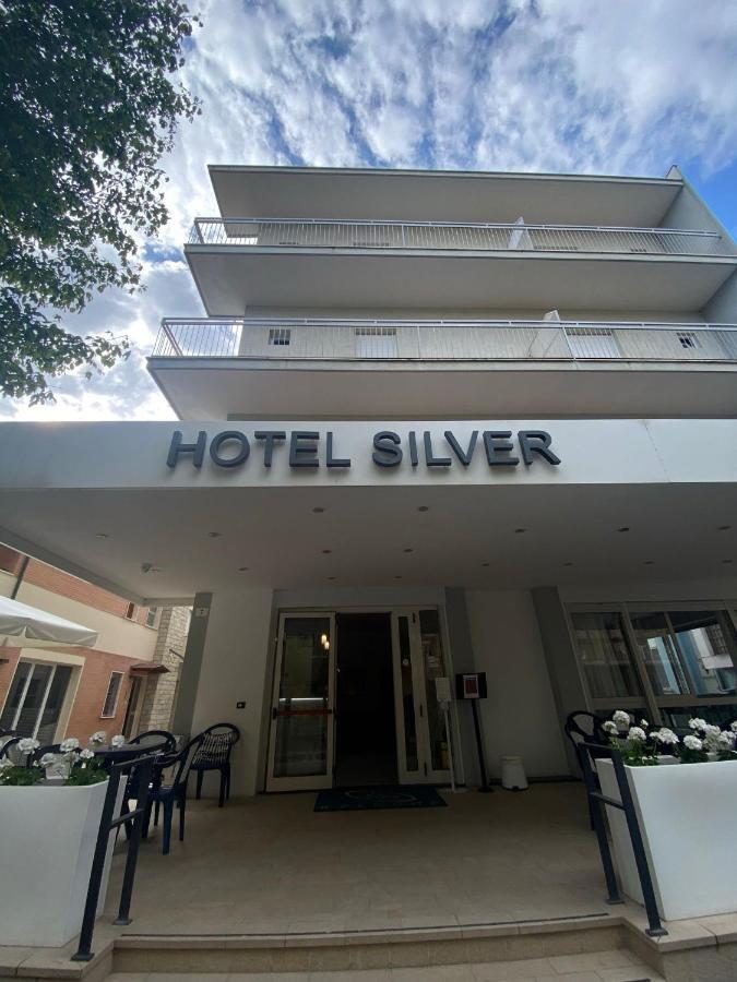 רימיני Hotel Silver מראה חיצוני תמונה